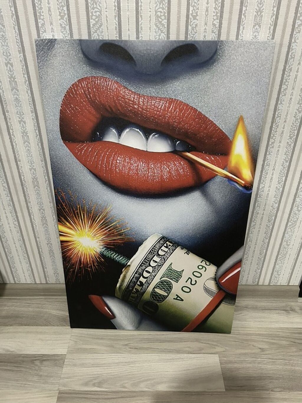 Mövzu: 3 parçalı müasir divar tablo seti – “Red Lips & Money” — Şəkillər, plakatlular və çərçivələr, Xırdalan