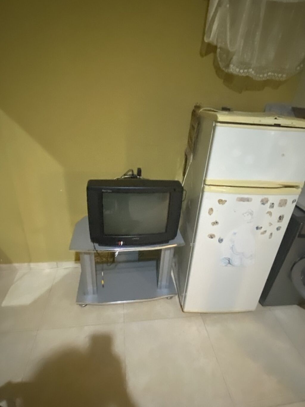Kirayə verilir 1 otaq 1 hamam,tualet Kombi,daimi su,qaz işıq,internet — Mənzil, Bakı (8)