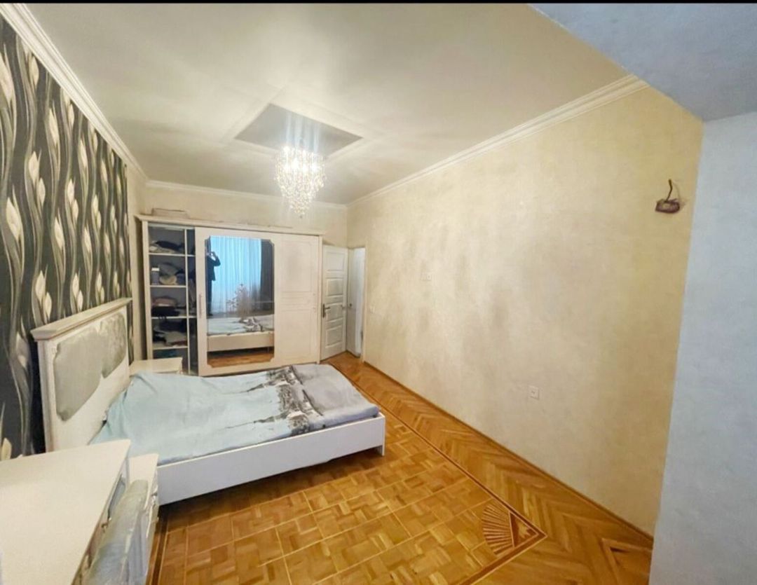 Satılır 4 otaqlı köhnə tikili 110 m² — Mənzil, Bakı (9)