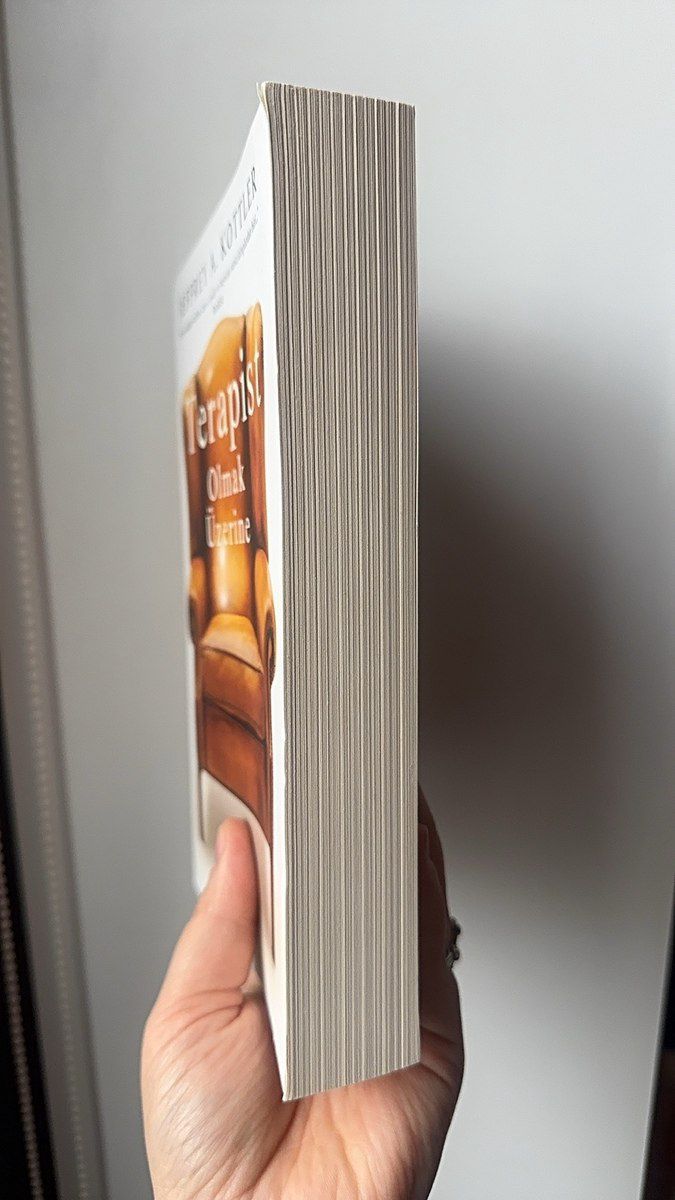 Kitab Terapist olmak uzerine — Kitablar və jurnallar, Bakı (3)