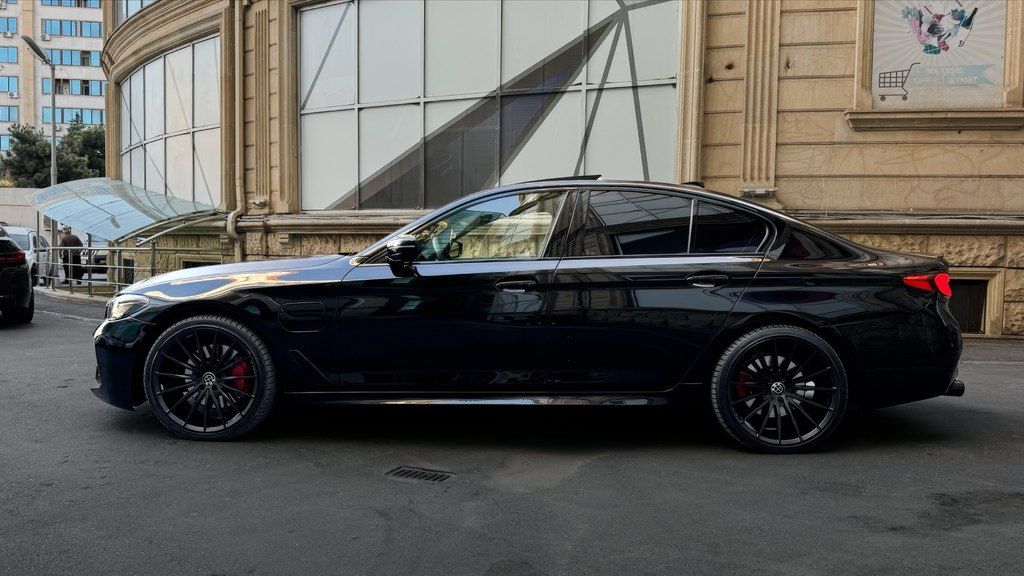 BMW 530e, 2.0 L, 12 kWh, 2018 il, 110 000 km 77-TV-410 — Avtomobillər, Bakı (6)