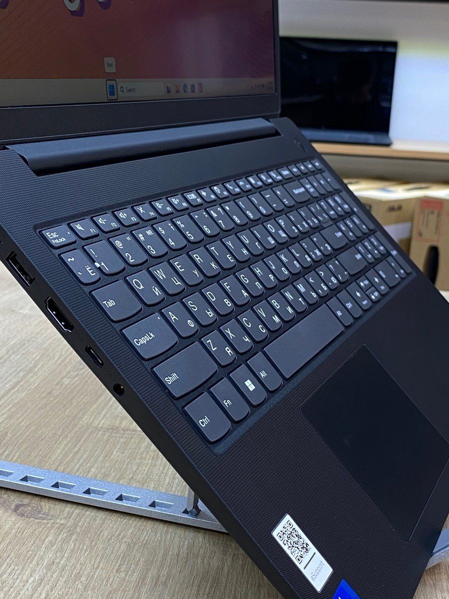 Lenovo V15 — Noutbuklar, Bakı (2)