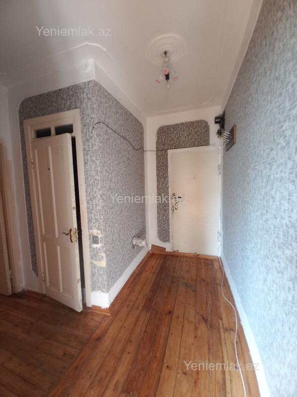 Satılır 1 otaqlı Bina evi menzil (Köhnə tikili), 32 m², 9-cu mikrorayon — Mənzil, Sumqayıt (5)