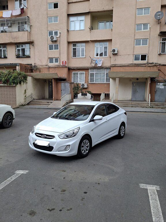 Hyundai Accent, 1.4 L, 2017 il, 183 645 km — Avtomobillər, Bakı (2)