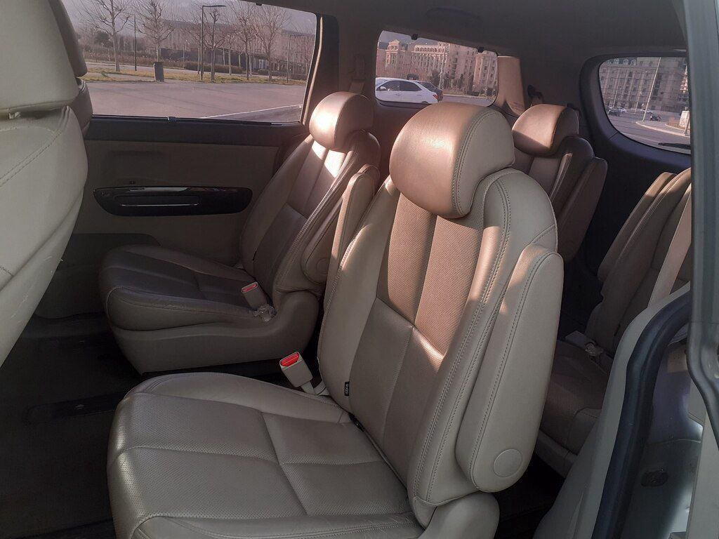 Kia Carnival, 2.2 L, 2016 il, 190 000 km — Avtomobillər, Bakı (9)