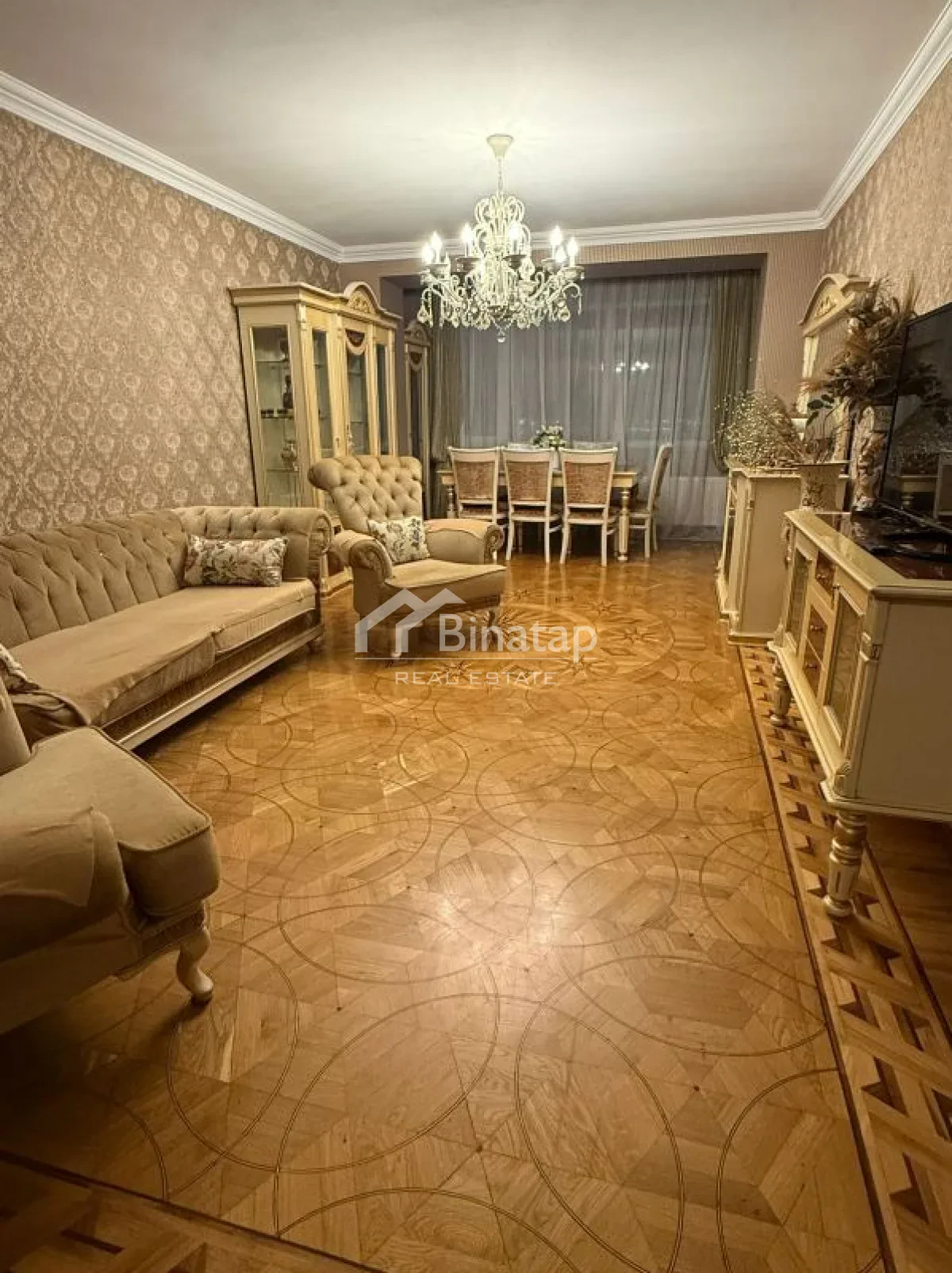 Satılır 4 otaqlı köhnə tikili 121 m², Bayıl qəsəbəsi, Səbail rayonu — Mənzil, Bakı (4)