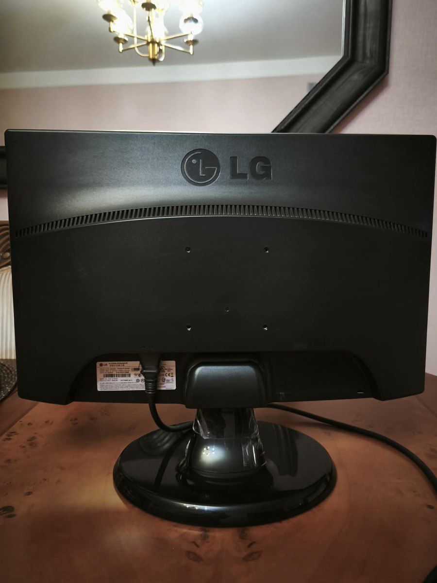 Monitor LG Flatron W1943SS-PF — Kompüterlər və noutbuklar, Bakı (2)