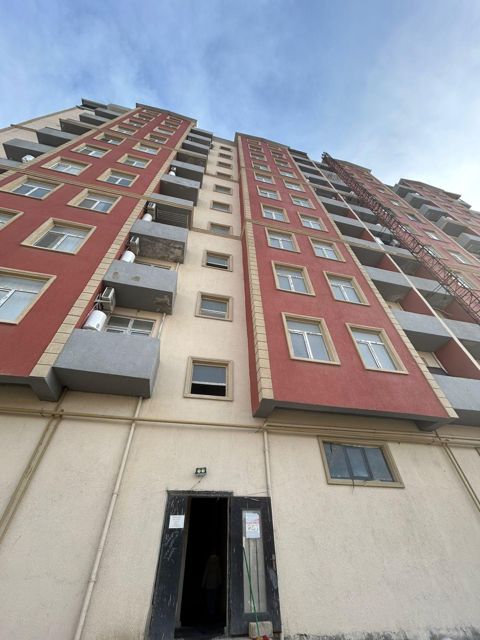 2 otaqlı mənzil, 74.5 m², Əliağa Vahid küçəsi — Eldeniz