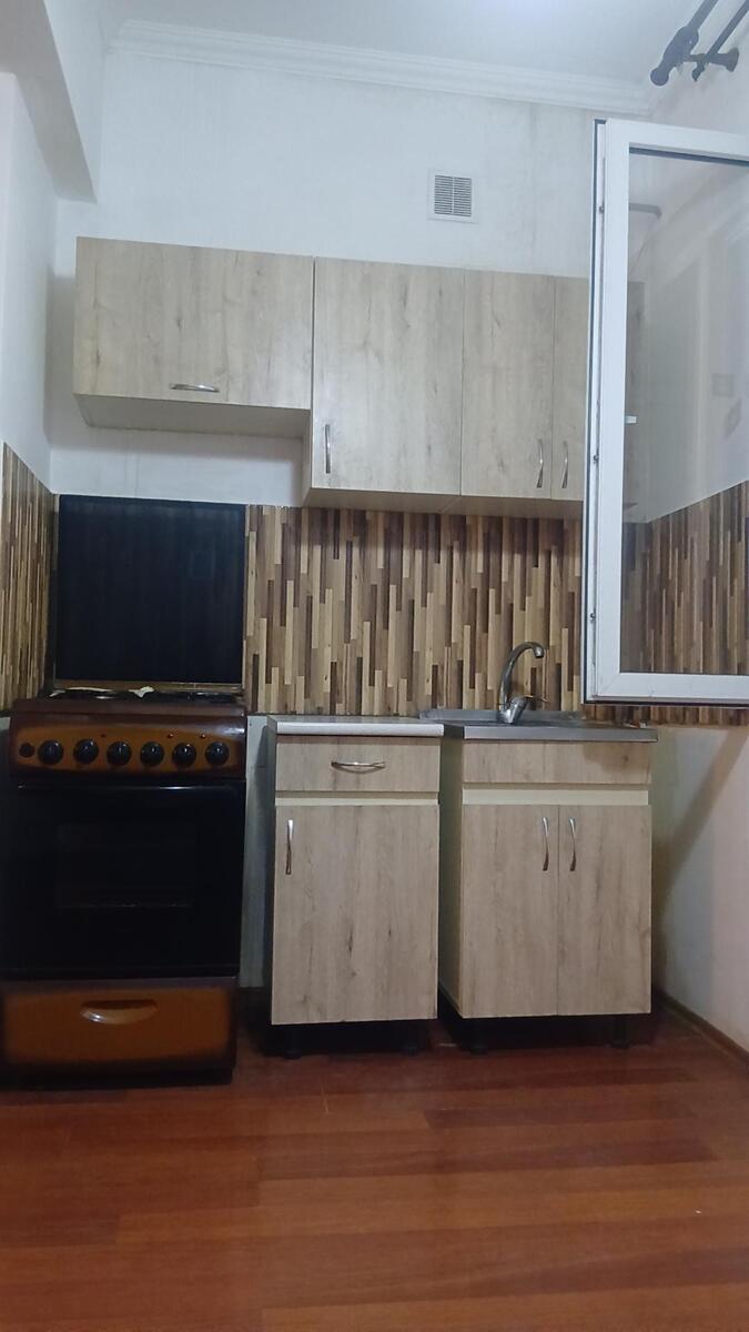 İcarəyə verilir 1 otaqlı köhnə tikili 45 m² — Mənzil, Bakı (4)