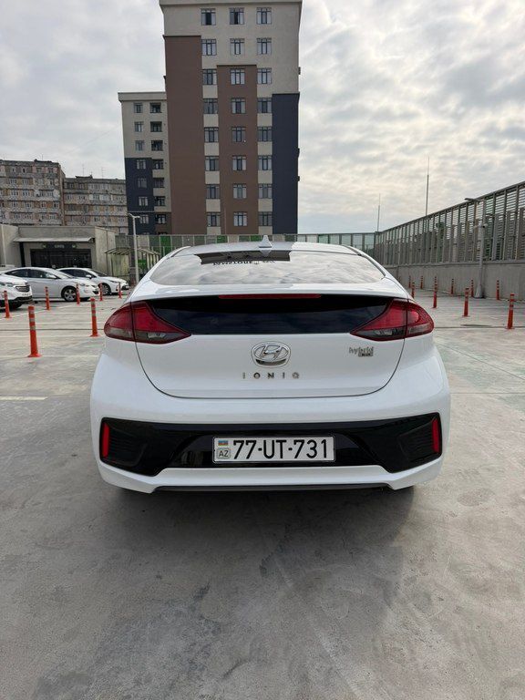 Hyundai Ionıq, 1.6 L, 1.56 kWh, 2017 il, 170 500 km 77-UT-731 — Avtomobillər, Bakı (5)