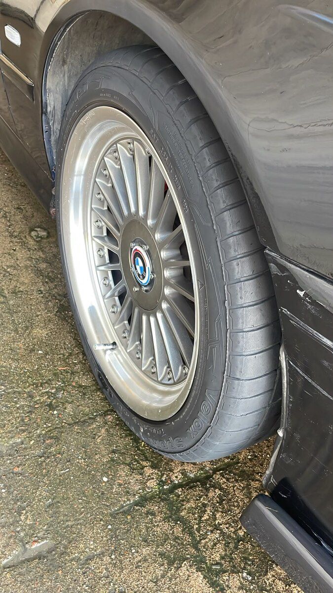 BMW təkərləri R18 — Ehtiyat hissələri və aksesuarlar, Bakı (2)