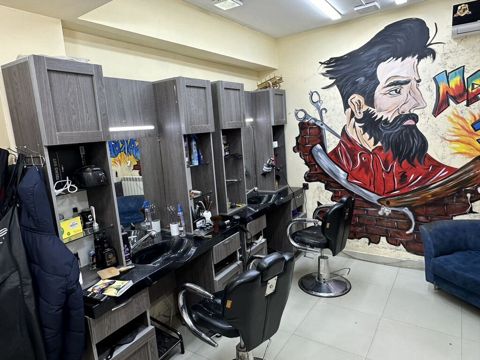 Bərbərlər Saç kəsimi — Bakı