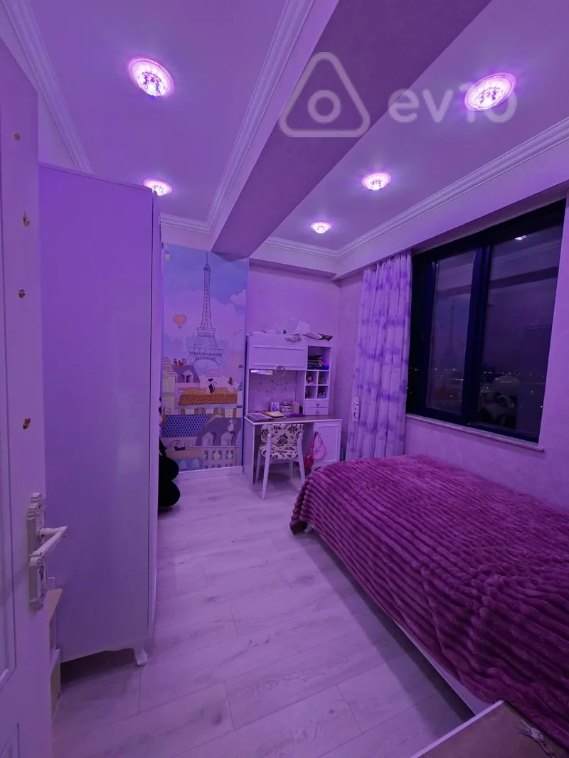3 otaqlı mənzil, 94 m², Qarayev metrosu İnci şadlıq sarayının yanı — Mənzil, Bakı (9)