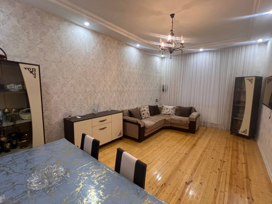 Həyət evi, Saray qəs — Ev, villa, Bakı (6)
