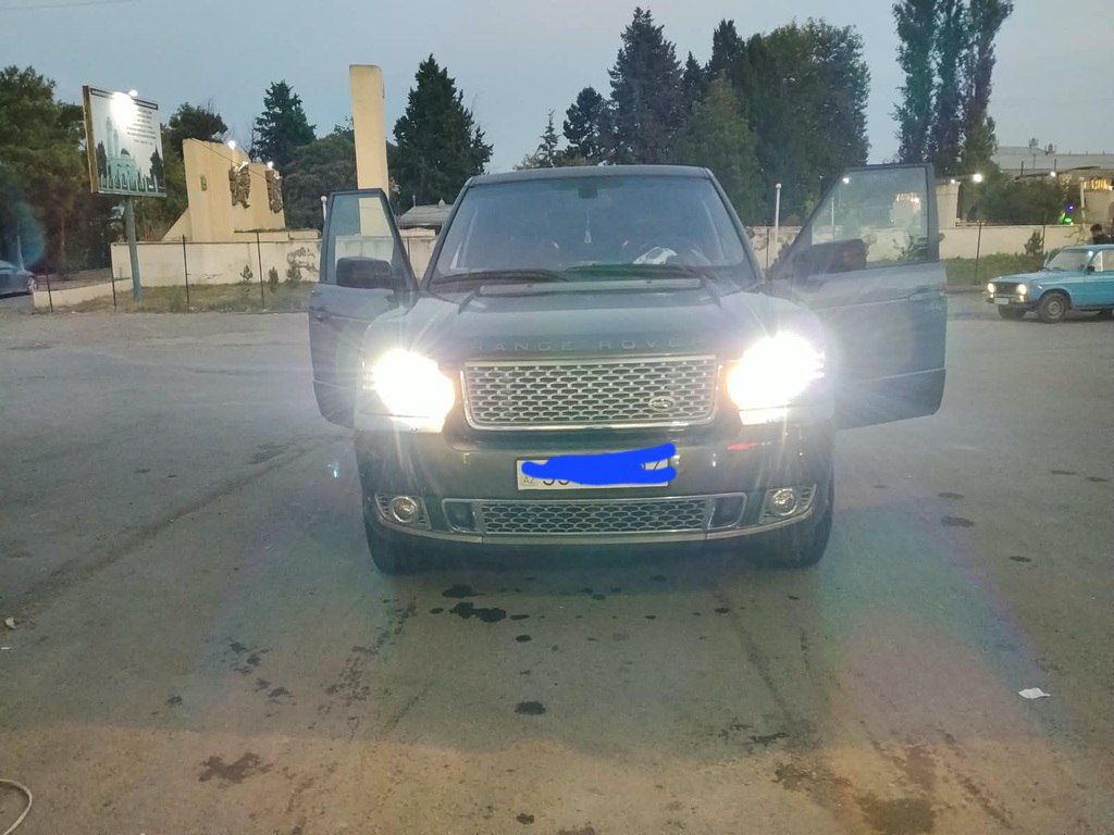 Land Rover Range Rover, 4.2 L, 2006 il, 309 000 km — Avtomobillər, Şəmkir (2)
