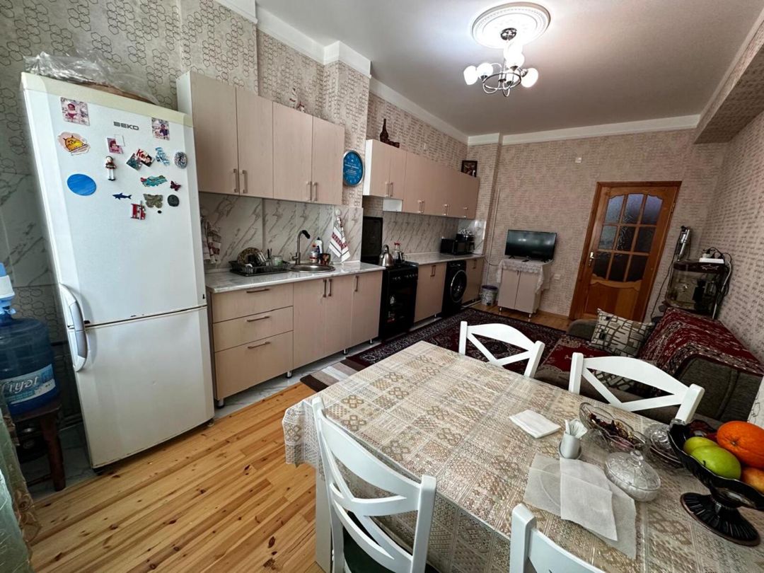 Satılır 4 otaqlı yeni tikili 170 m² — Mənzil, Bakı (10)