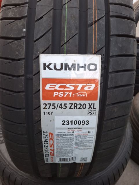 Kumho şinləri 275/45 R21 — Bakı