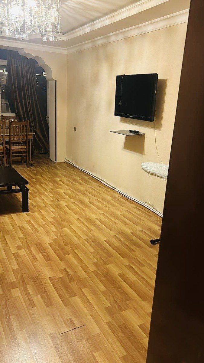 İcarəyə verilir 2 otaqlı köhnə tikili 65 m² — Mənzil, Bakı (3)