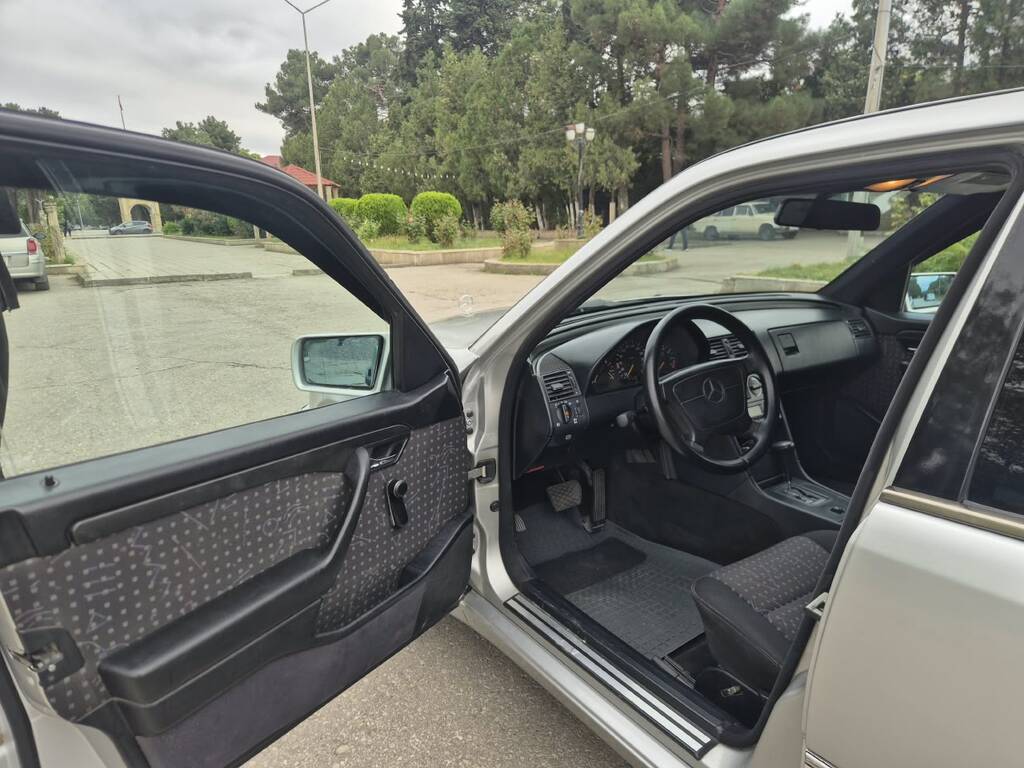 Mercedes C 200, 2.0 L, 1994 il, 371 974 km 90-ET-258 — Avtomobillər, Şabran (7)