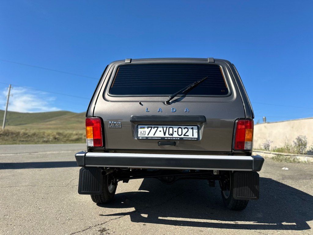 Lada (VAZ) Niva, 1.7 L, 2025 il, 9 000 km 77-VQ-021 — Avtomobillər, Gədəbəy (5)