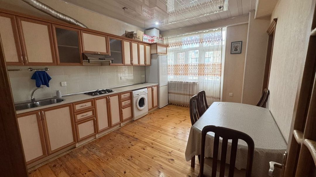3 otaqlı mənzil günlük icarə, 114 m², Məhəmməd Hadi küç., Bakı — Mənzil, Bakı (7)