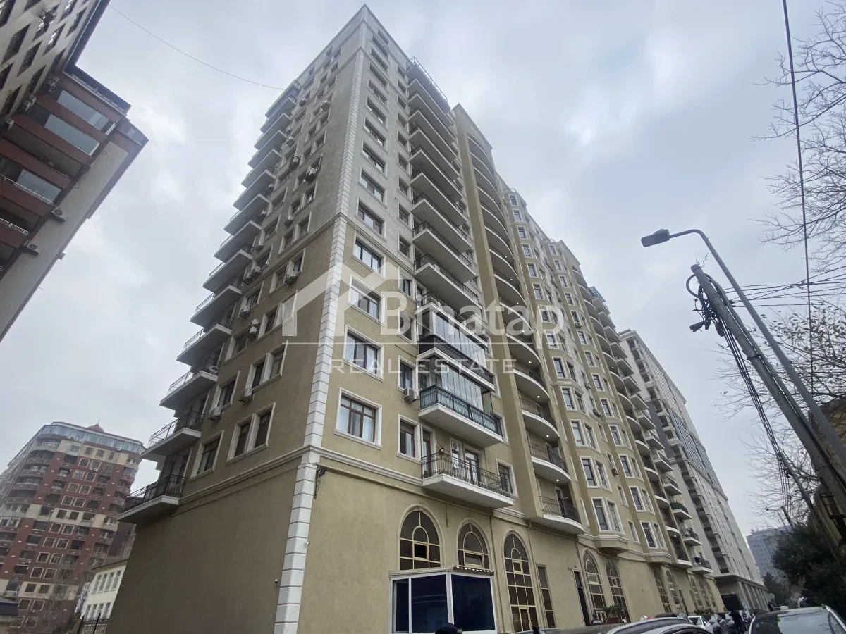 Satılır 4 otaqlı yeni tikili 234 m², Nizami metrosu, Nəsimi rayonu — 539 000 ₼ · Bakı · Mənzil Satılır 4 otaqlı yeni tikili 234 m², Nizami metrosu, Nəsimi rayonu — Bakı