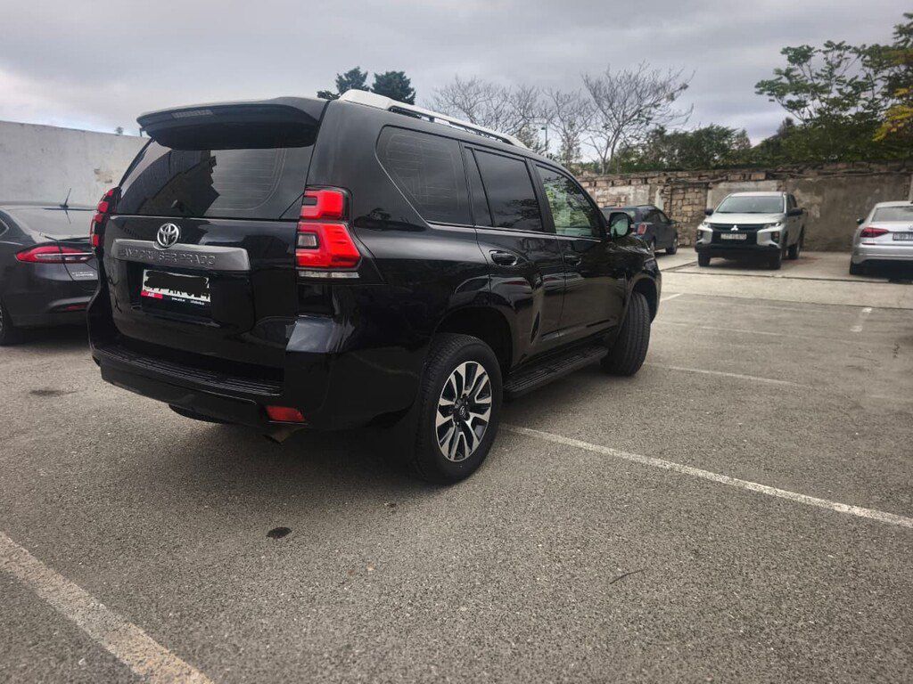 Toyota Land Cruiser Prado, 2.7 L, 2022 il, 117 000 km 99-PV-738 — Avtomobillər, Bakı (3)