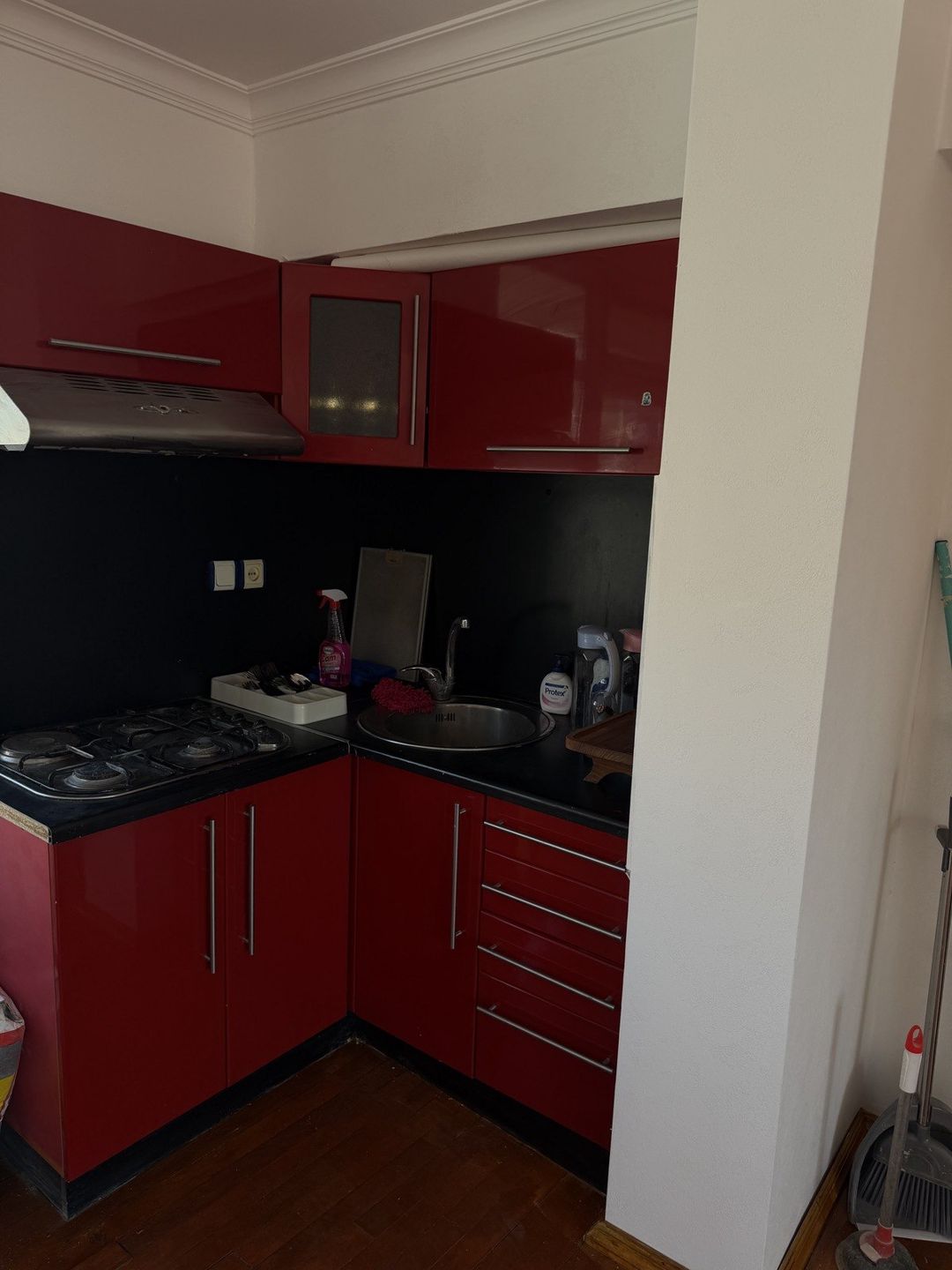 İcarəyə verilir 3 otaqlı köhnə tikili 135 m² — Mənzil, Bakı (8)