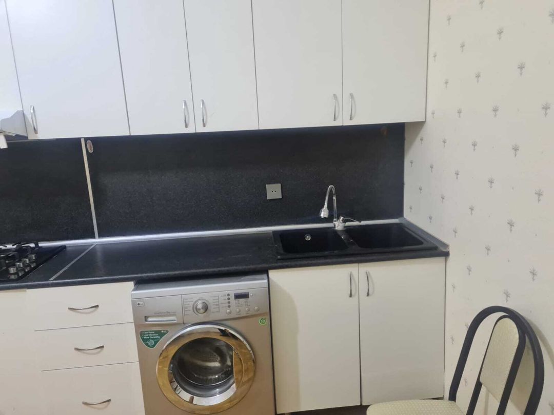 İcarəyə verilir 3 otaqlı yeni tikili 120 m² — Mənzil, Bakı (9)