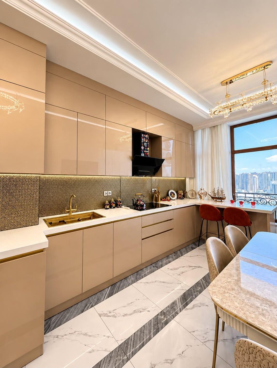 3 otaqlı mənzil, 181 m², Üzeyir Hacıbəyli küçəsi — Mənzil, Bakı (7)