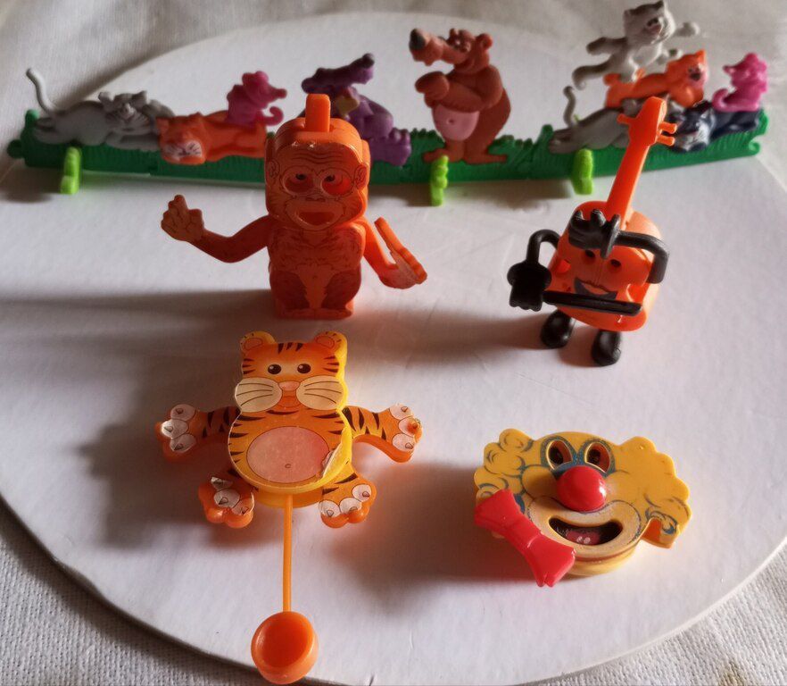 "Kinder Surprise" oyuncaqları — Oyuncaqlar, Gəncə (7)