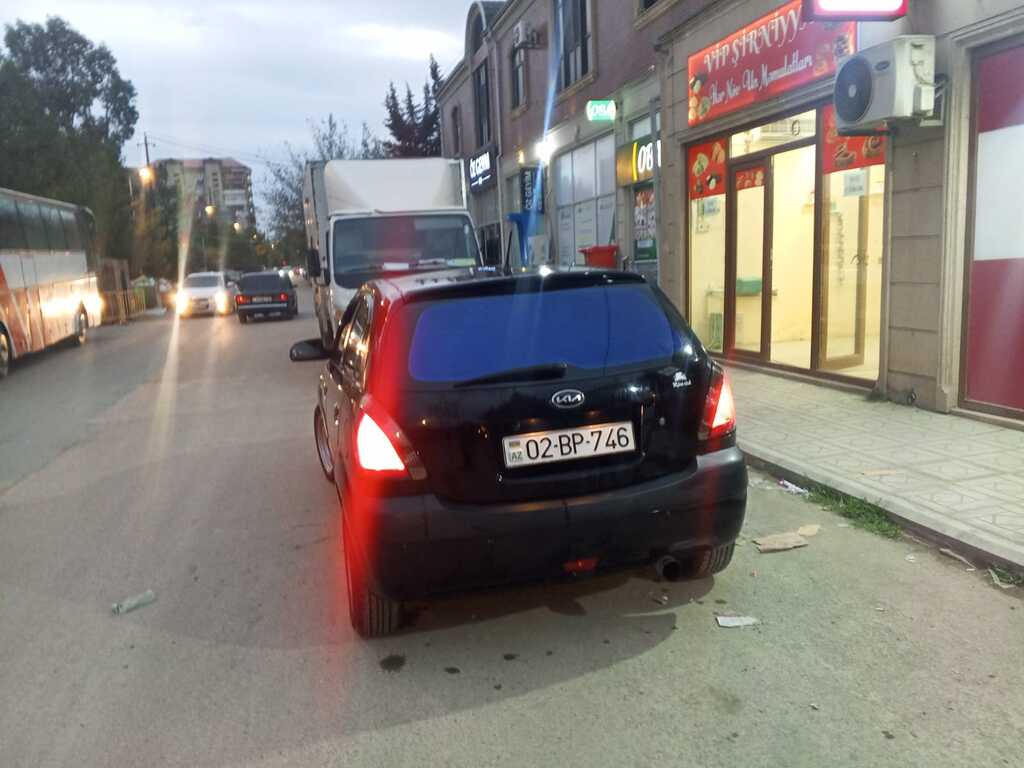 Kia Rio, 1.4 L, 2005 il, 255 000 km 02-BP-746 — Avtomobillər, Salyan (7)