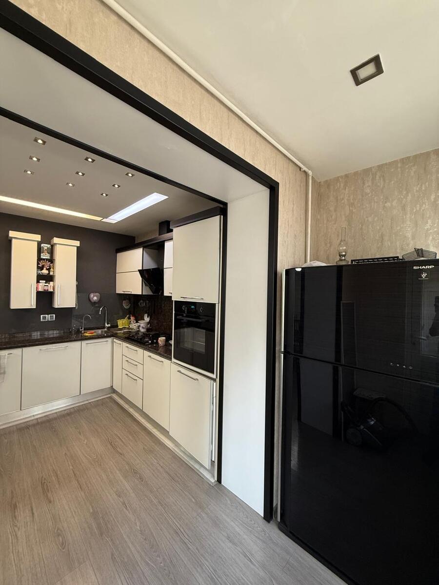 Satılır 3 otaqlı köhnə tikili 98 m² — Mənzil, Bakı (9)