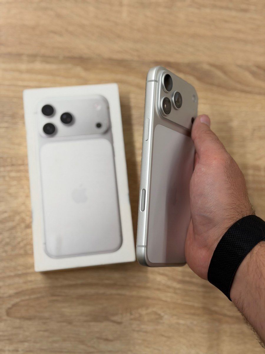 Apple iPhone 17 Pro Max Silver 256GB/12GB — Smartfonlar, Bakı (2)