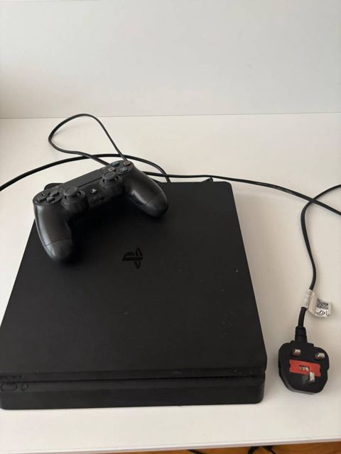 Sony PlayStation 4 — Bakı