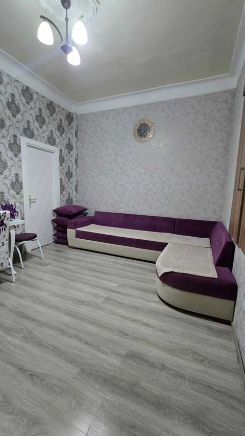 Satılır 2 otaqlı köhnə tikili 50 m² — Bakı