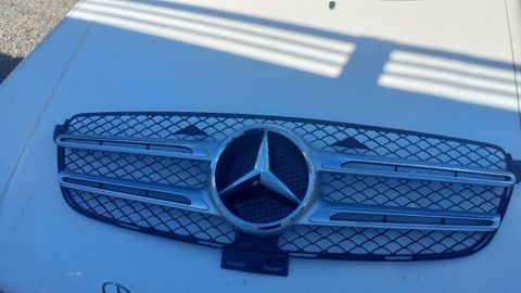Mercedes W166 radiator barmaqlığı — Bakı