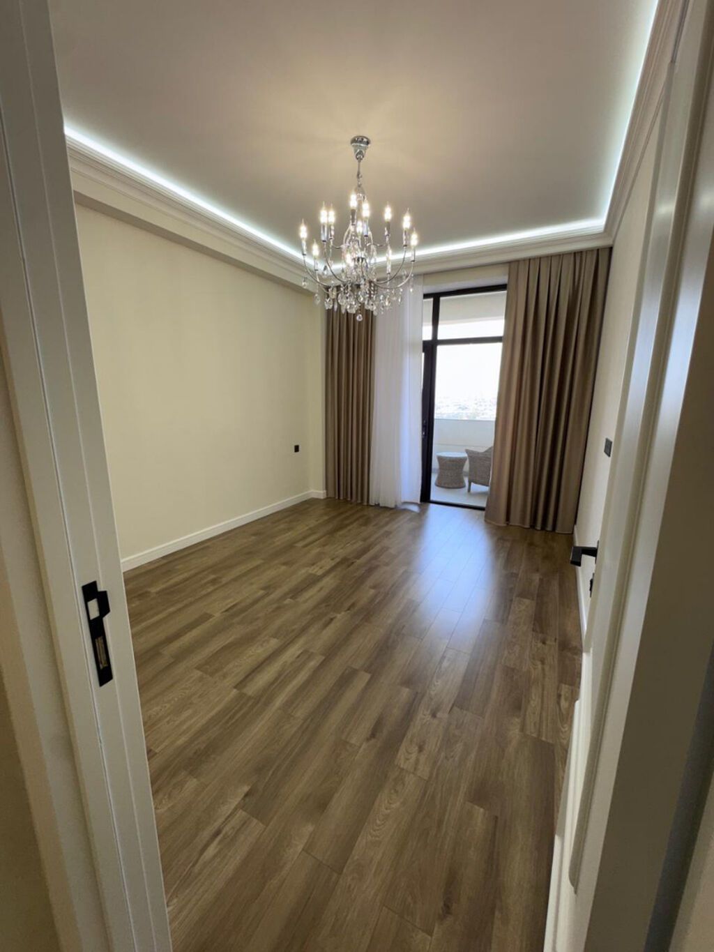 4 otaqlı, Yeni tikili, 144 kv. m — Mənzil, Bakı (8)