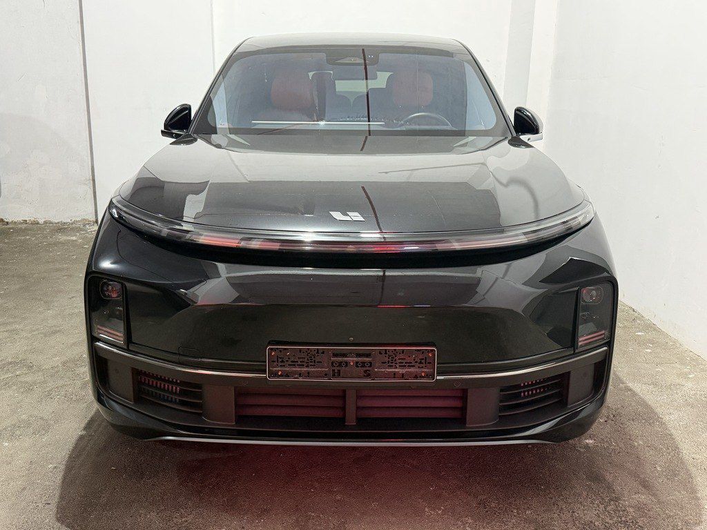 Li Auto L9, 1.5 L, 52.3 kWh, 2024 il, 32 000 km — Avtomobillər, Bakı