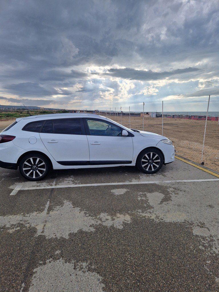 Renault Megane, 1.5 L, 2010 il, 405 000 km 77-NL-325 — Avtomobillər, Bakı (9)