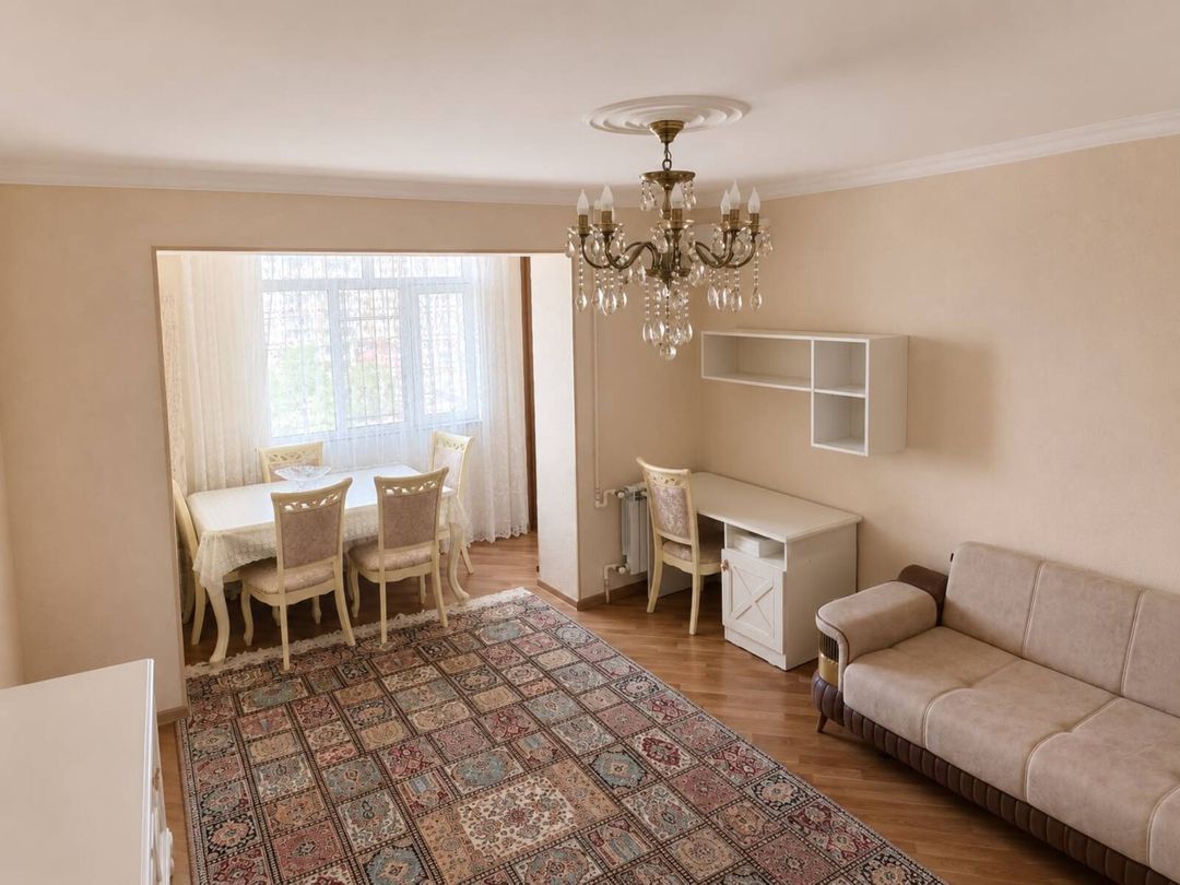Satılır 2 otaqlı köhnə tikili 60 m² — Mənzil, Bakı