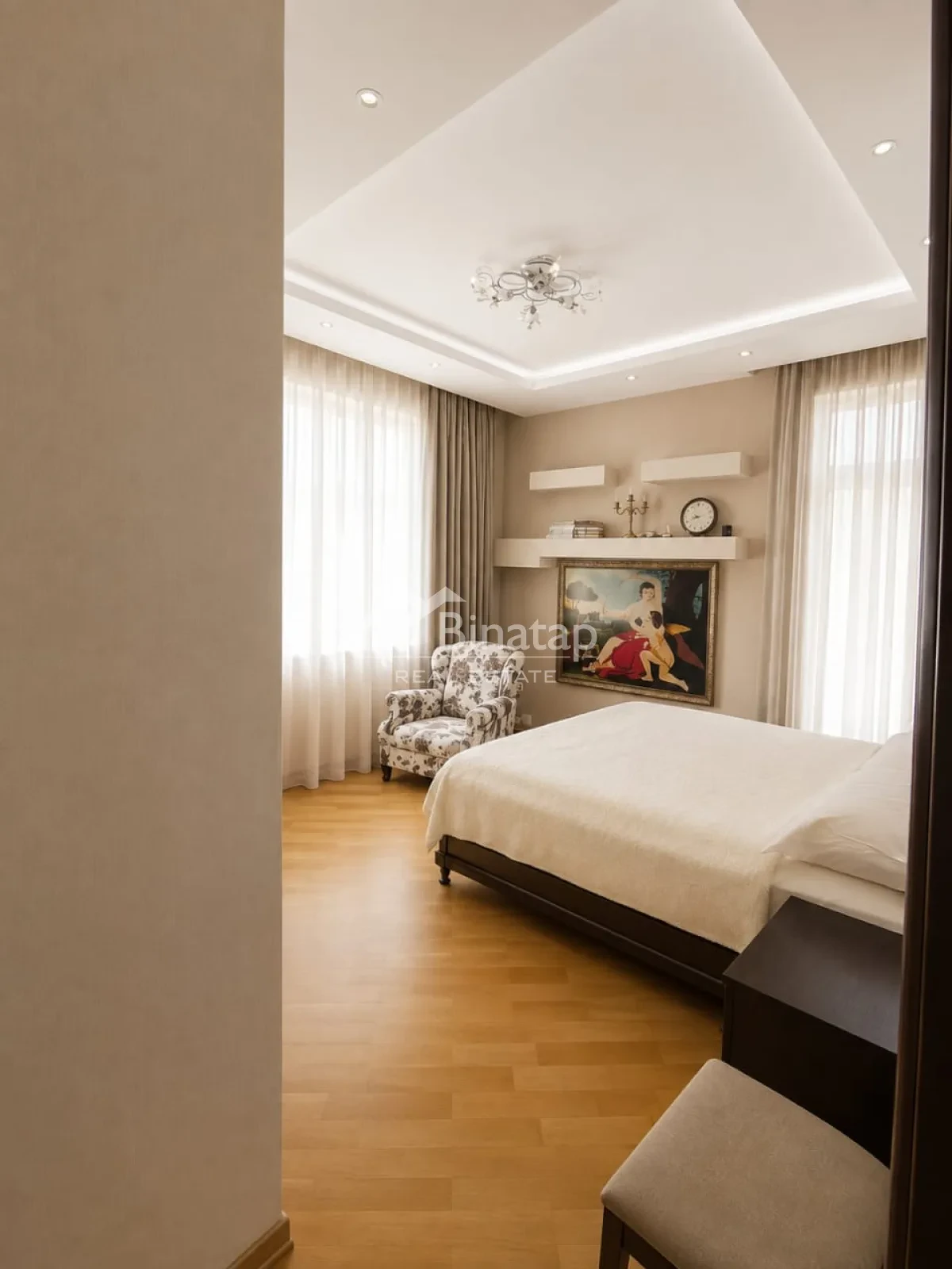 Satılır 4 otaqlı yeni tikili 250 m², Nəsimi rayonu — Mənzil, Bakı (5)