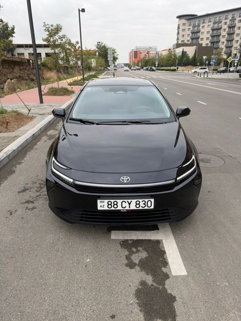 Toyota Corolla, 1.8 L, 0.85 kWh, 2026 il, 5 300 km — Bakı