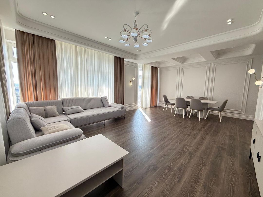 İcarəyə verilir 4 otaqlı yeni tikili 200 m² — Mənzil, Bakı (4)