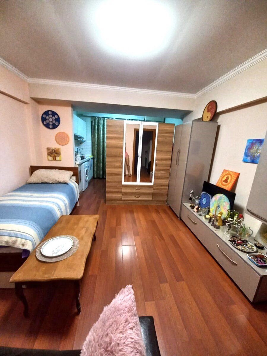 Satılır 1 otaqlı köhnə tikili 35 m² — Mənzil, Bakı (2)
