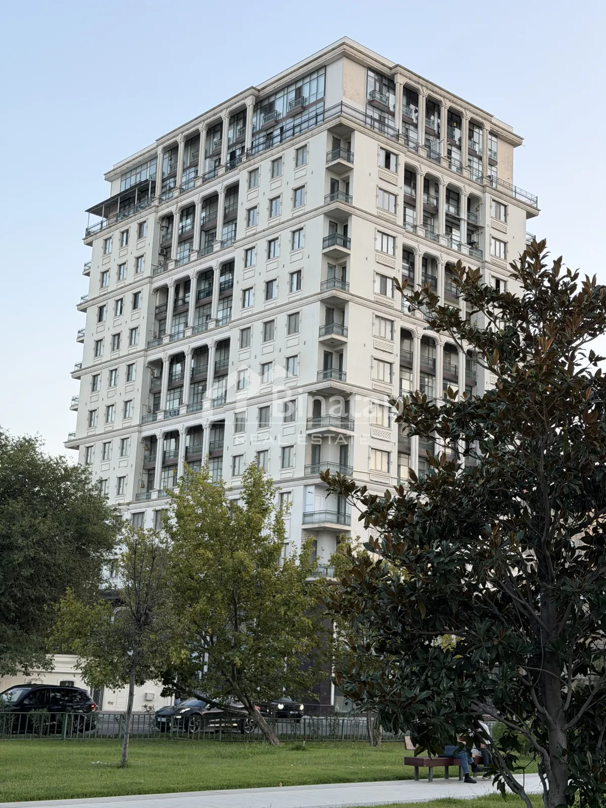 Satılır 4 otaqlı yeni tikili 246 m², Nizami metrosu, Nəsimi rayonu — Mənzil, Bakı (2)