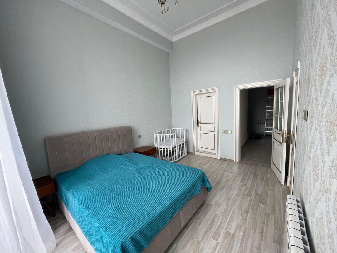 Satılır 3 otaqlı yeni tikili 130 m² — Mənzil, Bakı (10)