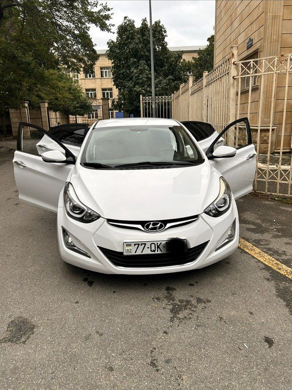 Hyundai Avante, 1.6 L, 2015 il, 228 517 km — Avtomobillər, Bakı (5)