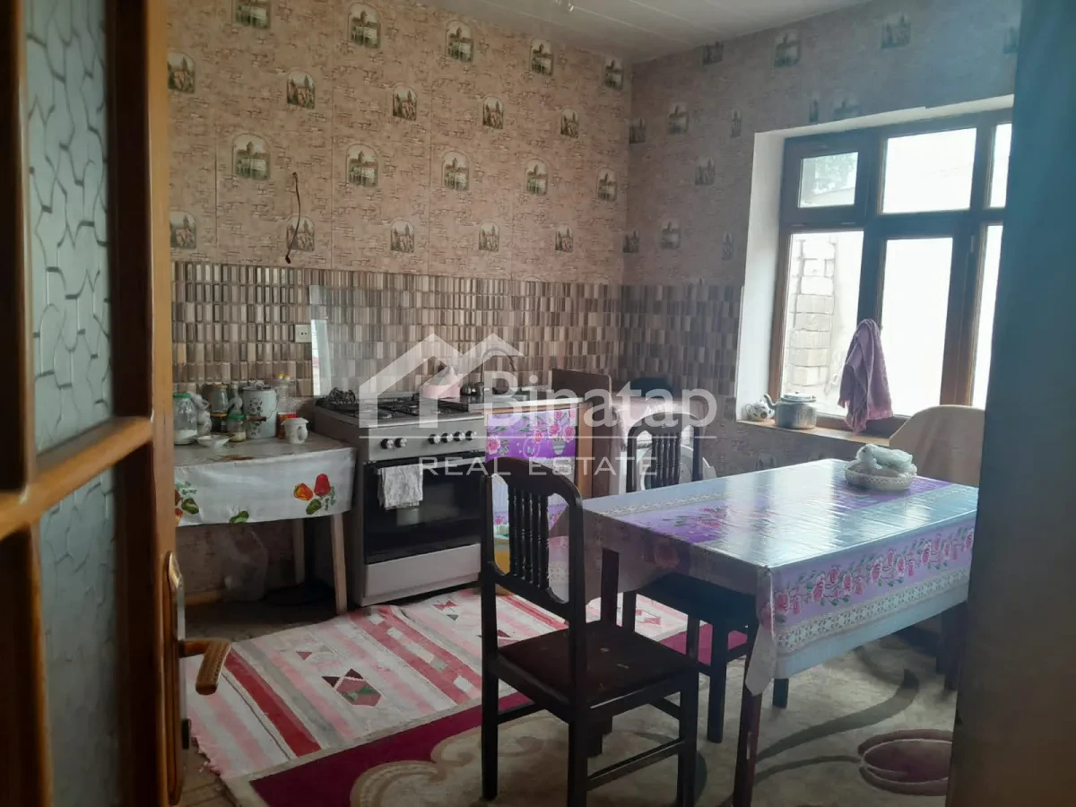 Satılır 5 otaqlı həyət evi / bağ evi 250 m², Novxanı qəsəbəsi, Abşeron rayonu — Ev, villa, Bakı (2)