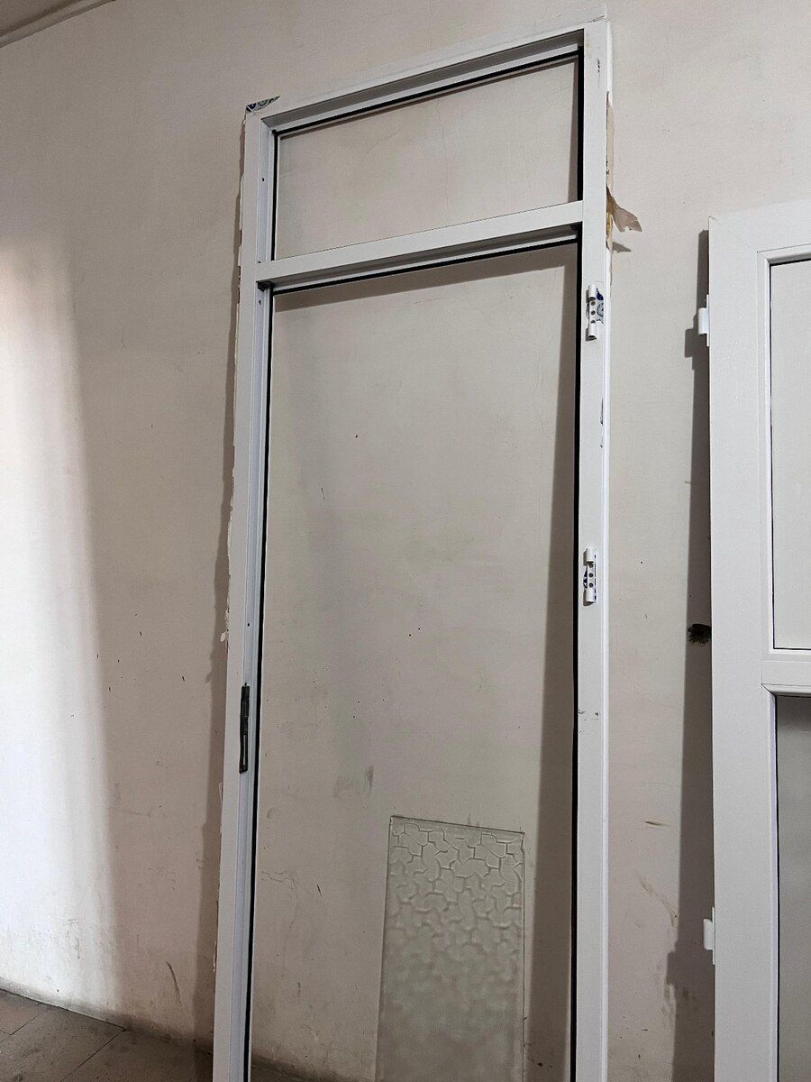 Plastik qapı — Təmir və inşaat, Bakı (4)